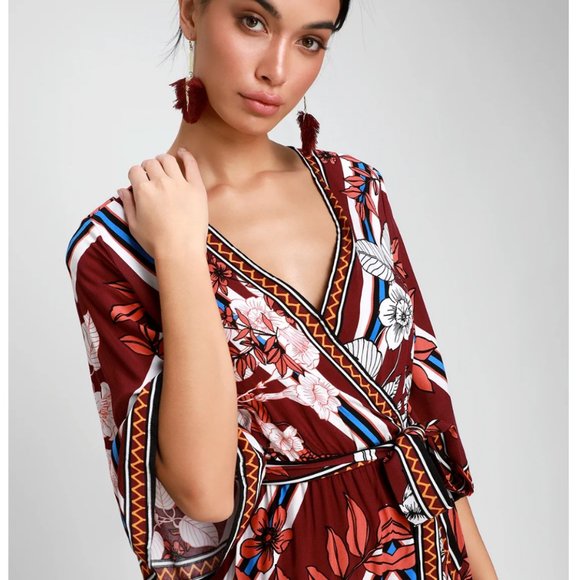 Lulu's Red Maxi Gown with Dolman Sleeves and V-Neck - Picture 5 of 7